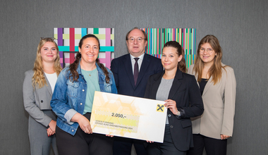 /Spendenübergabe Füranand