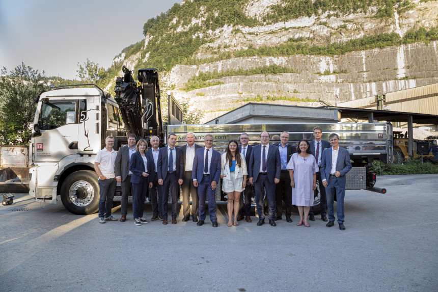 2026 GV Raiffeisen 300dpi (406 von 450)