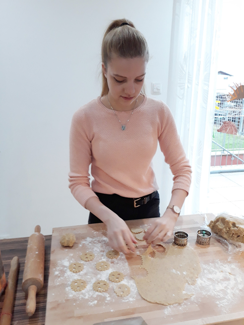 Konzentriert bei der Arbeit