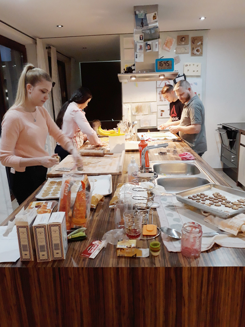 Mit.Einander geht die Bäckerei leicht von der Hand